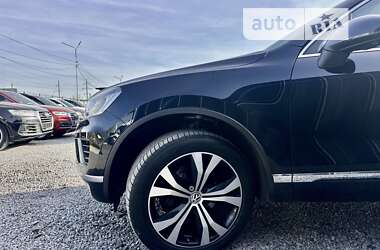 Внедорожник / Кроссовер Volkswagen Touareg 2018 в Луцке