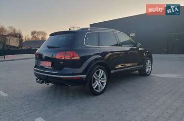 Внедорожник / Кроссовер Volkswagen Touareg 2015 в Одессе