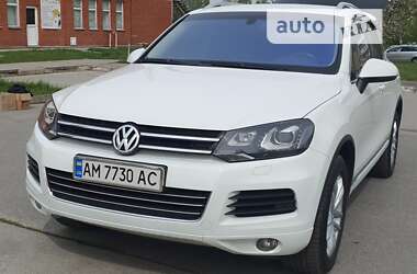 Внедорожник / Кроссовер Volkswagen Touareg 2013 в Звягеле