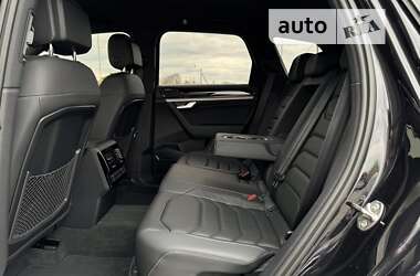 Позашляховик / Кросовер Volkswagen Touareg 2020 в Луцьку