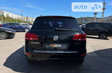 Внедорожник / Кроссовер Volkswagen Touareg 2012 в Запорожье