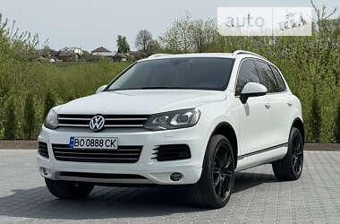 Внедорожник / Кроссовер Volkswagen Touareg 2012 в Тернополе