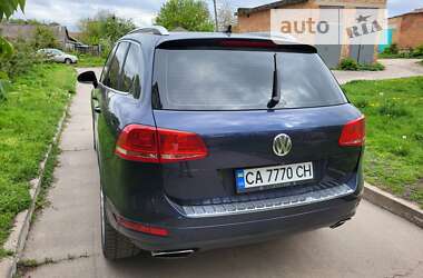 Внедорожник / Кроссовер Volkswagen Touareg 2010 в Звенигородке