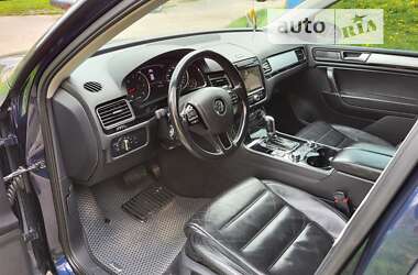 Внедорожник / Кроссовер Volkswagen Touareg 2010 в Звенигородке