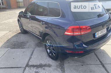 Позашляховик / Кросовер Volkswagen Touareg 2012 в Дніпрі