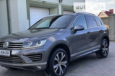 Внедорожник / Кроссовер Volkswagen Touareg 2017 в Тернополе