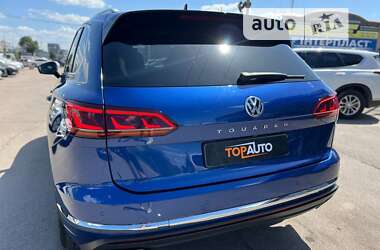 Позашляховик / Кросовер Volkswagen Touareg 2019 в Запоріжжі