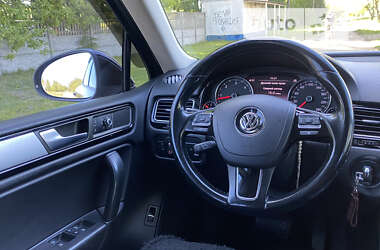 Внедорожник / Кроссовер Volkswagen Touareg 2011 в Шполе