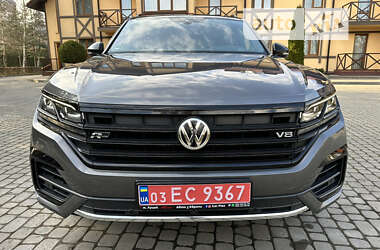 Позашляховик / Кросовер Volkswagen Touareg 2020 в Луцьку