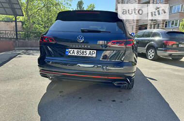 Позашляховик / Кросовер Volkswagen Touareg 2021 в Києві