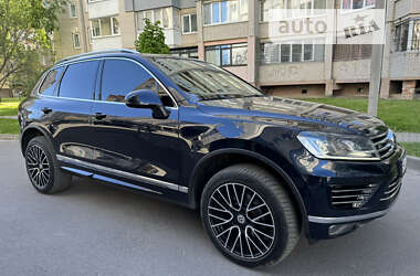 Внедорожник / Кроссовер Volkswagen Touareg 2017 в Луцке