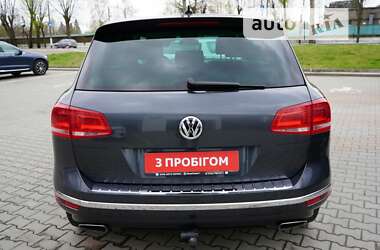 Позашляховик / Кросовер Volkswagen Touareg 2015 в Житомирі