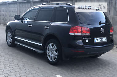 Позашляховик / Кросовер Volkswagen Touareg 2006 в Одесі