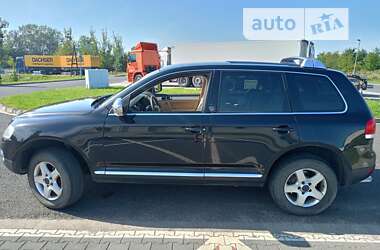 Внедорожник / Кроссовер Volkswagen Touareg 2005 в Ровно