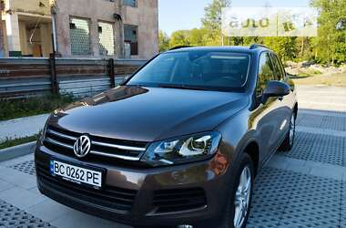 Внедорожник / Кроссовер Volkswagen Touareg 2012 в Самборе