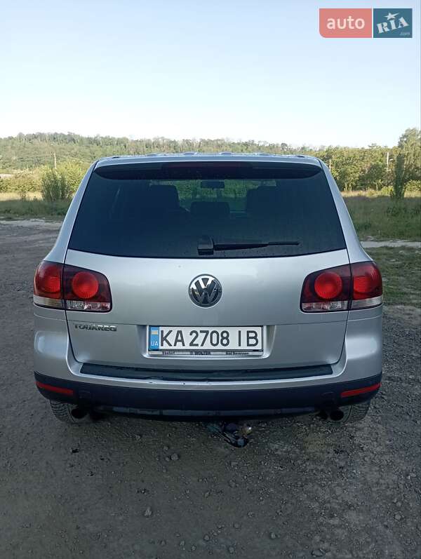 Внедорожник / Кроссовер Volkswagen Touareg 2008 в Киеве