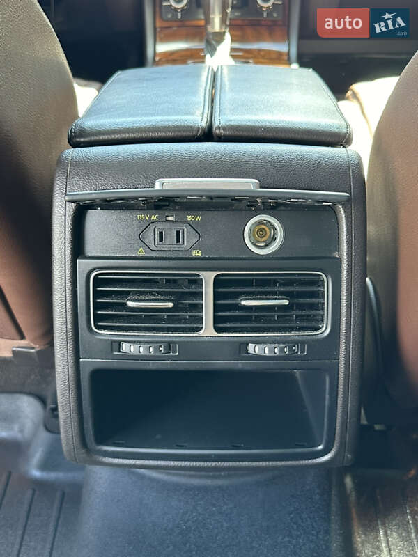 Позашляховик / Кросовер Volkswagen Touareg 2013 в Івано-Франківську