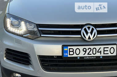 Внедорожник / Кроссовер Volkswagen Touareg 2013 в Тернополе