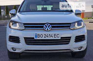 Позашляховик / Кросовер Volkswagen Touareg 2014 в Тернополі