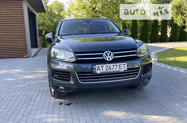 Внедорожник / Кроссовер Volkswagen Touareg 2011 в Коломые