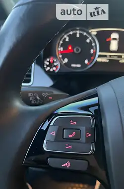Volkswagen Touareg 2014