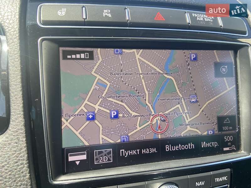 Внедорожник / Кроссовер Volkswagen Touareg 2017 в Кропивницком