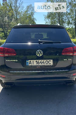 Внедорожник / Кроссовер Volkswagen Touareg 2013 в Броварах