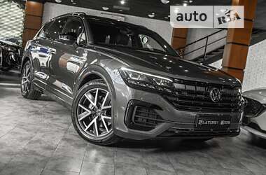 Внедорожник / Кроссовер Volkswagen Touareg 2022 в Одессе