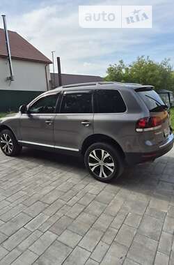 Внедорожник / Кроссовер Volkswagen Touareg 2007 в Иршаве