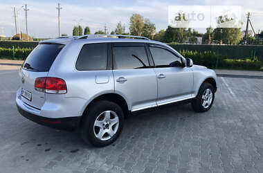 Внедорожник / Кроссовер Volkswagen Touareg 2006 в Вараше