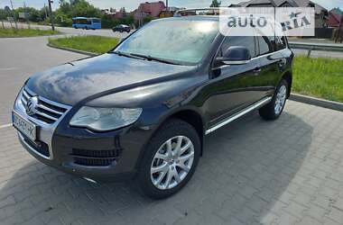 Позашляховик / Кросовер Volkswagen Touareg 2009 в Луцьку