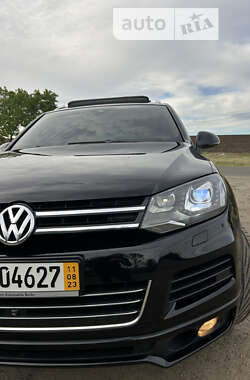 Позашляховик / Кросовер Volkswagen Touareg 2012 в Подільську