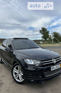 Позашляховик / Кросовер Volkswagen Touareg 2012 в Подільську