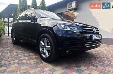 Внедорожник / Кроссовер Volkswagen Touareg 2013 в 