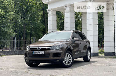 Позашляховик / Кросовер Volkswagen Touareg 2012 в Кременчуці