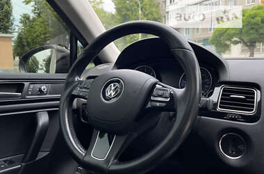 Позашляховик / Кросовер Volkswagen Touareg 2012 в Кременчуці