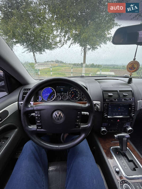 Позашляховик / Кросовер Volkswagen Touareg 2008 в Кременці