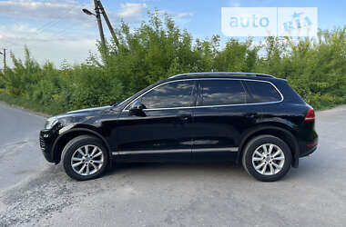 Позашляховик / Кросовер Volkswagen Touareg 2012 в Хмельницькому