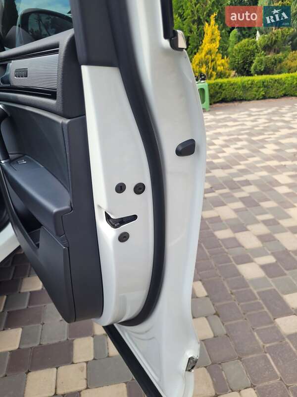 Внедорожник / Кроссовер Volkswagen Touareg 2015 в Кропивницком фото 6 Внедорожник / Кроссовер Volkswagen Touareg 2015 в Кропивницком