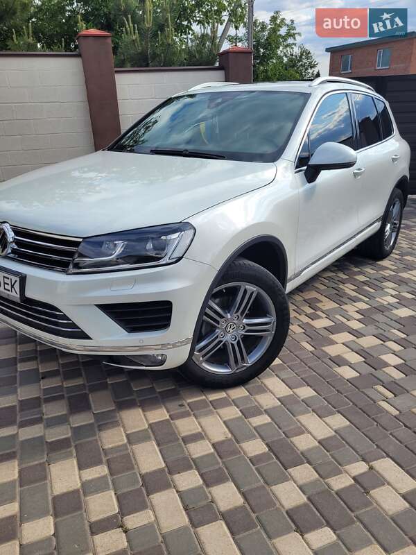 Внедорожник / Кроссовер Volkswagen Touareg 2015 в Кропивницком фото 3 Внедорожник / Кроссовер Volkswagen Touareg 2015 в Кропивницком