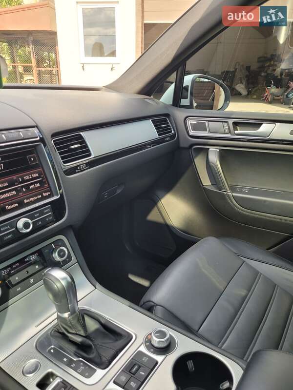 Внедорожник / Кроссовер Volkswagen Touareg 2015 в Кропивницком фото 27 Внедорожник / Кроссовер Volkswagen Touareg 2015 в Кропивницком