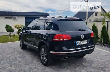 Внедорожник / Кроссовер Volkswagen Touareg 2016 в Луцке