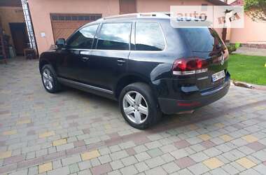 Позашляховик / Кросовер Volkswagen Touareg 2009 в Жовкві