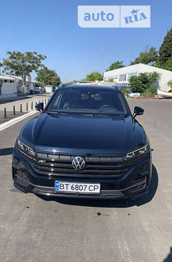 Внедорожник / Кроссовер Volkswagen Touareg 2021 в Херсоне