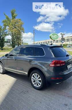 Позашляховик / Кросовер Volkswagen Touareg 2012 в Івано-Франківську