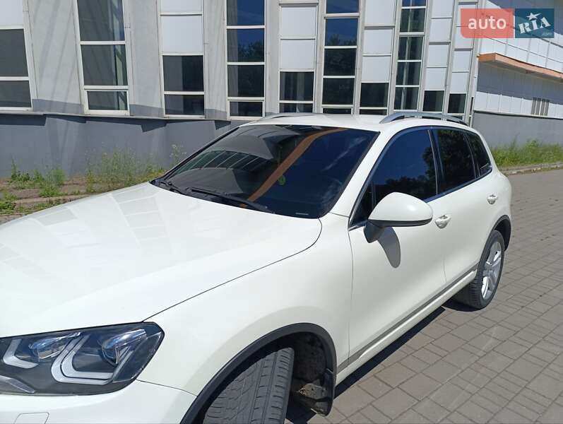 Внедорожник / Кроссовер Volkswagen Touareg 2011 в Запорожье фото 9 Внедорожник / Кроссовер Volkswagen Touareg 2011 в Запорожье