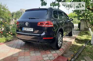 Позашляховик / Кросовер Volkswagen Touareg 2013 в Хмельницькому