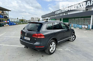 Позашляховик / Кросовер Volkswagen Touareg 2013 в Первомайську