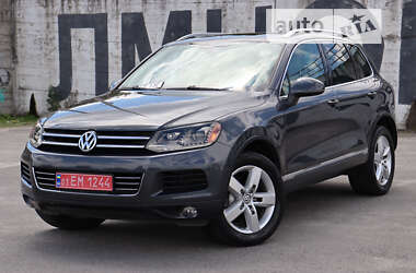 Позашляховик / Кросовер Volkswagen Touareg 2012 в Тернополі