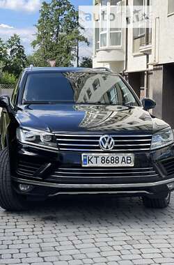 Внедорожник / Кроссовер Volkswagen Touareg 2014 в Ивано-Франковске